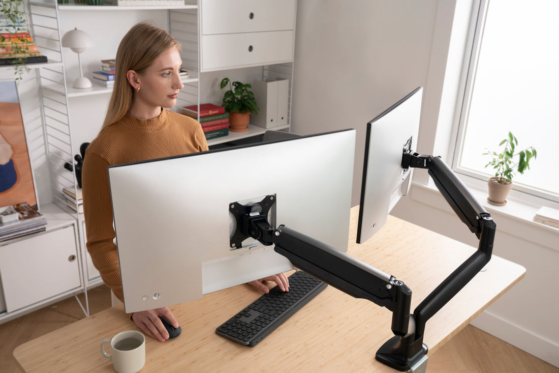 Dual Monitor Arm
